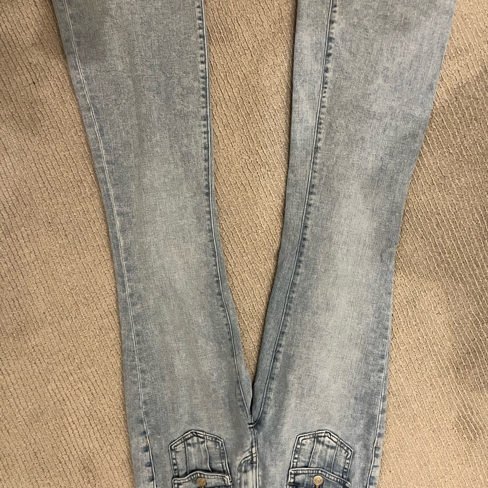 Women's Light Blue Jeans